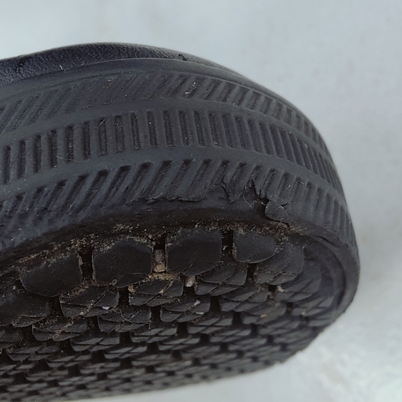 Tredsafe Wmn's Kensley Slip Resistant Black Faux Leather Oxford Work Sneakers, 7 - Picture 15 of 15